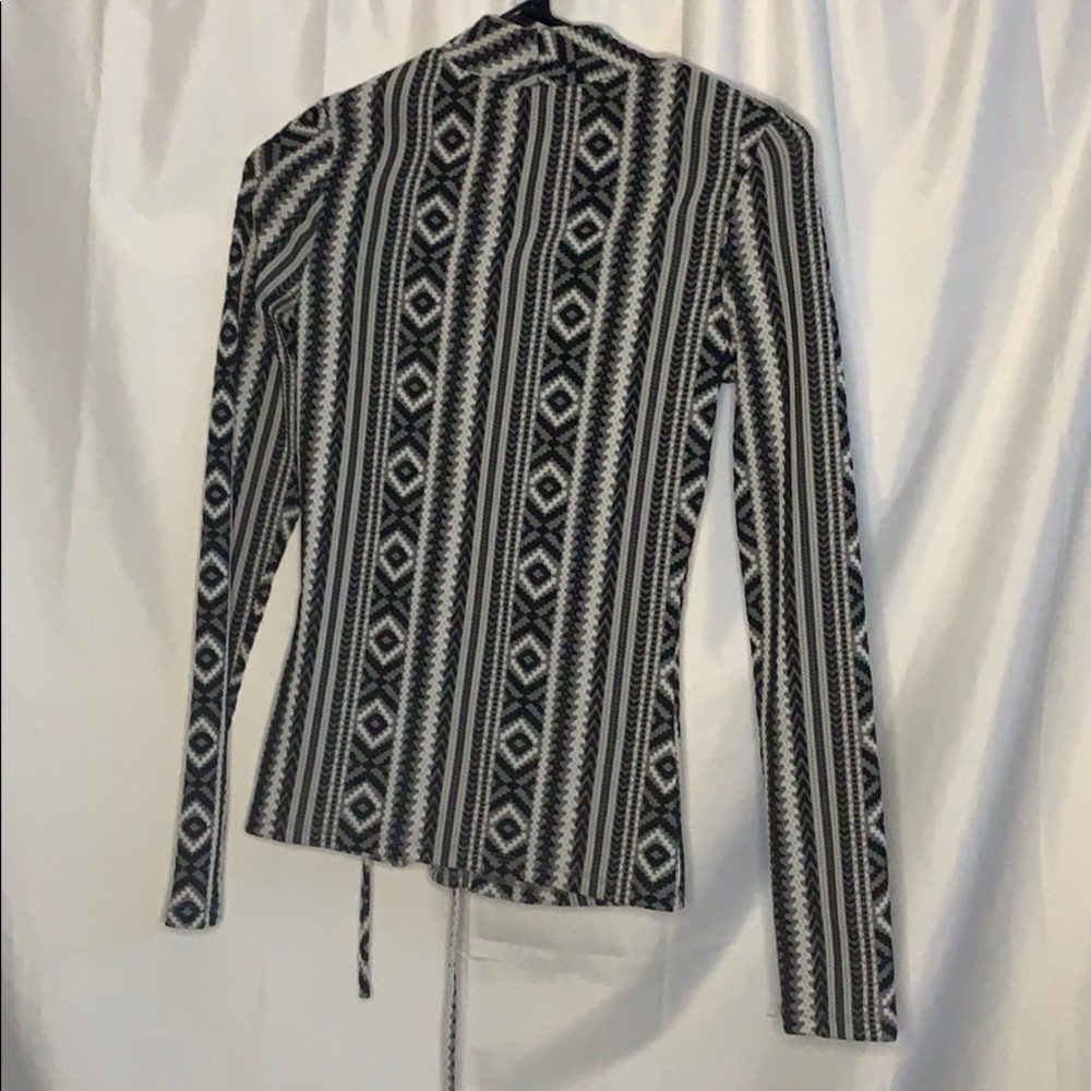 Turtle neck - Picture 2 of 2